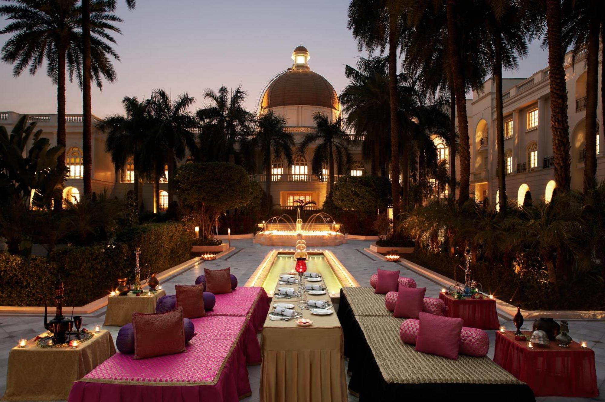 Taj Mahal Lucknow Exterior foto